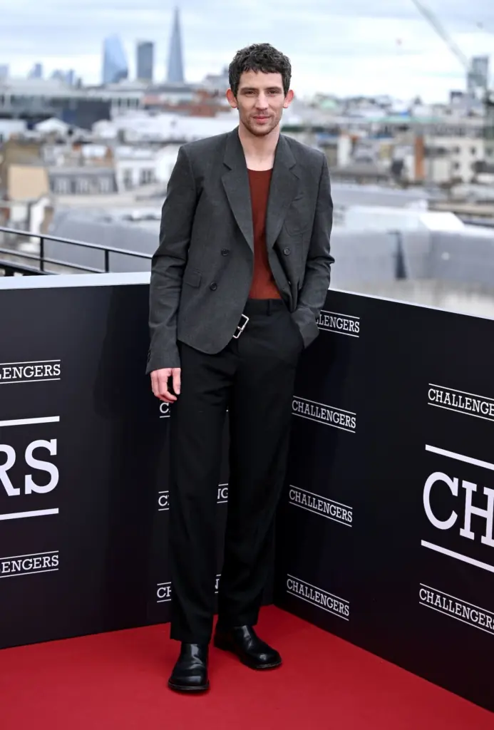 josh oconnor_challengers press tour_suit with brown shirt