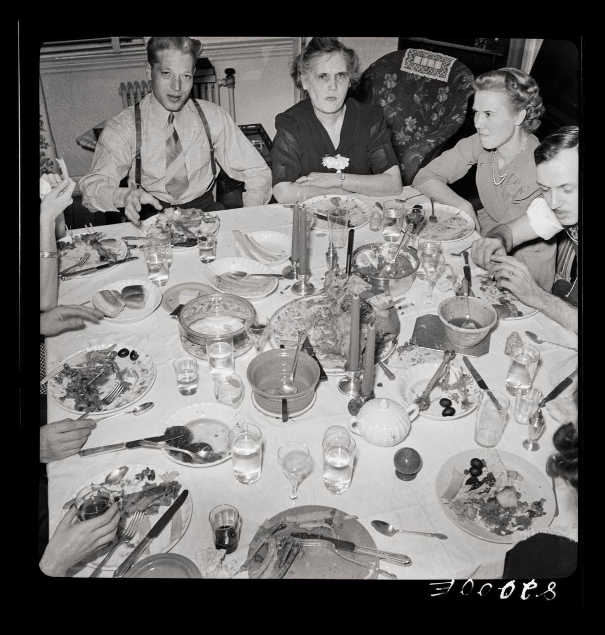 knjiga a very vintage christmas