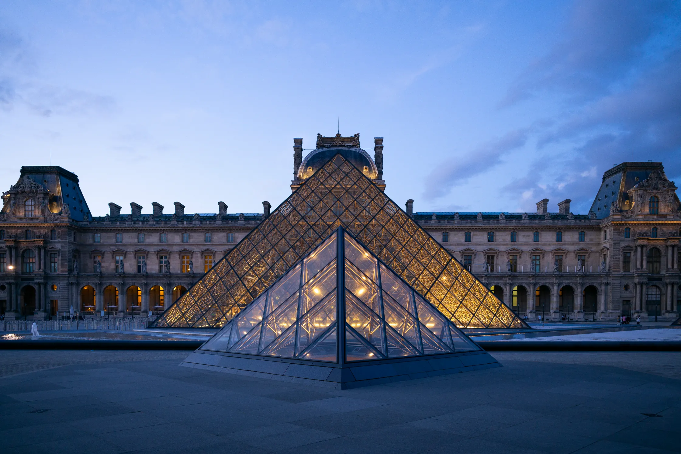 Louvre Pariz