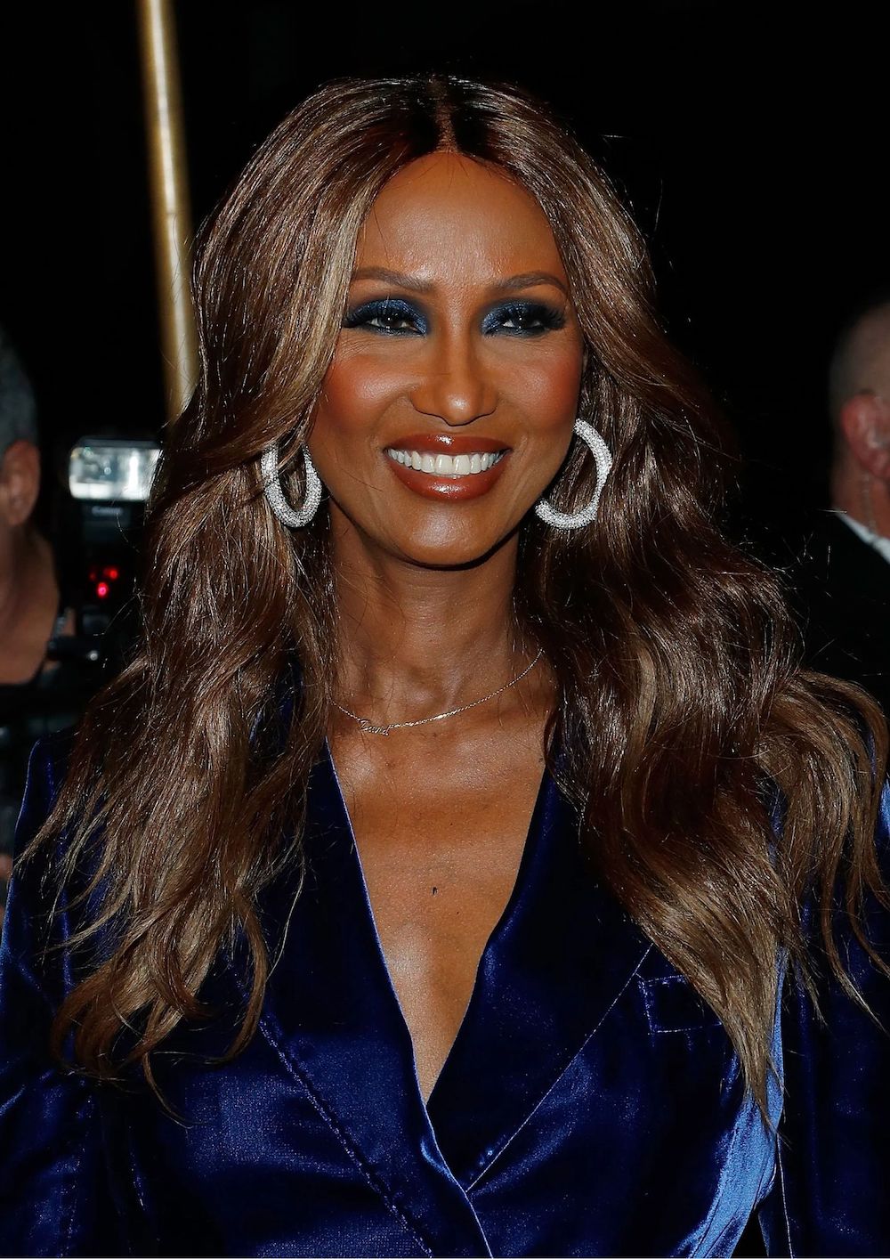 Supermodel Iman na crvenom tepihu u plavom odijelu